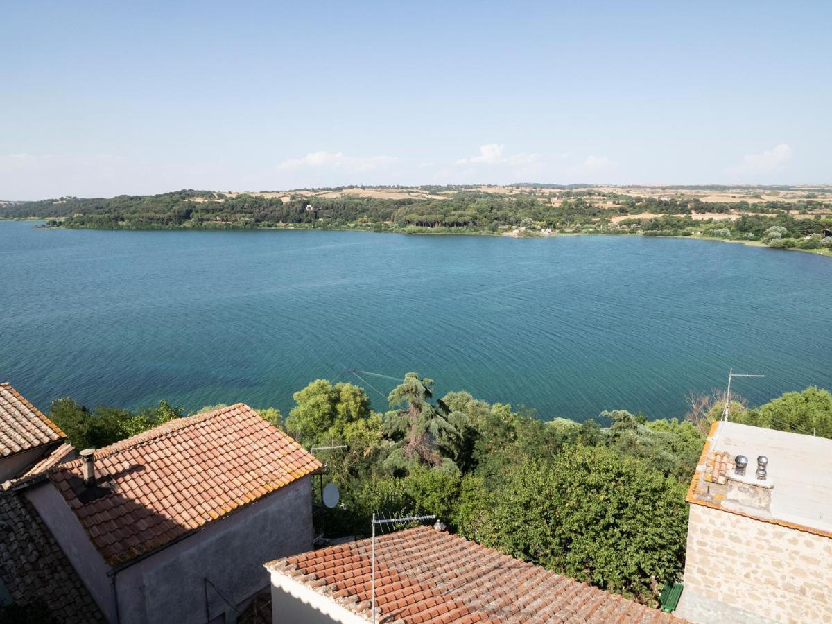 Attico Con Vista Lago - Miralago Anguillara Sabazia Exteriér fotografie